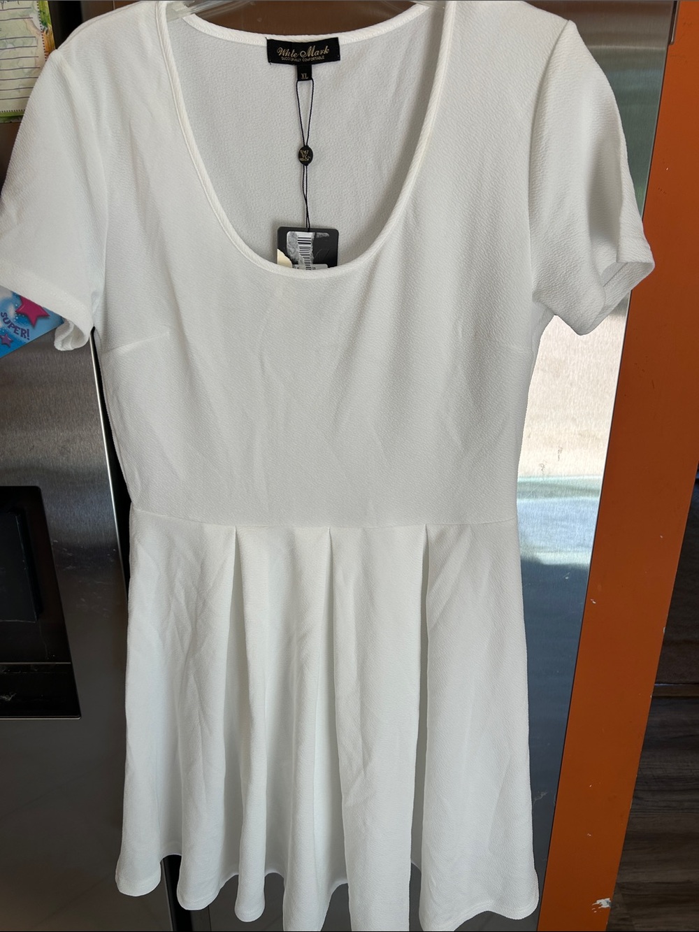 White Mark White Scoop Neck Fit-and-Flare Mini Dress